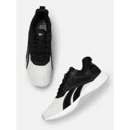 Reebok Men Force Runner Woven Running Shoes