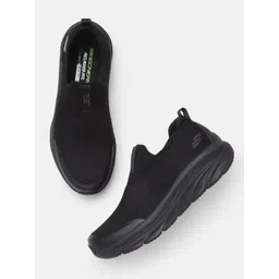 Skechers Men Black D'LUX WALKER - QUICK UPGRADE Sneakers