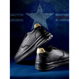 MARVEL STREET Men Captain America Printed Sneakers