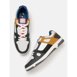 HRX by Hrithik Roshan Men Colourblocked Sneakers