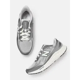 New Balance Men Woven Design Arishi Running Shoe