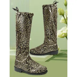 Denill Women Heeled High-Top Regular Boots