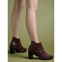 Shoetopia Women Block-Heeled Regular Boots