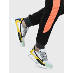 Mactree Men Colourblocked Lightweight Mesh Sneakers