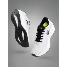 HRX by Hrithik Roshan Men Lace-Ups Sports Shoes