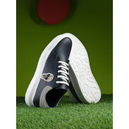 The Roadster Lifestyle Co. Men Blue Colourblocked Lace-Up Casual Sneakers