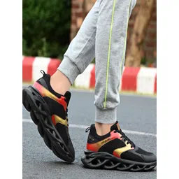 OFF LIMITS Men Mesh Running Non-Marking Shoes