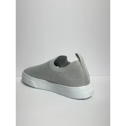 Reebok Women Grey Walking Shoes