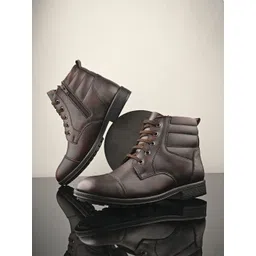 The Roadster Lifestyle Co Men Textured Regular Boots