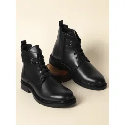 Carlton London Men's Black Derby Boots
