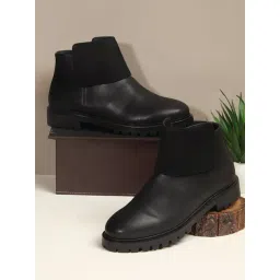 Carlton London Women's Black Casual Booties