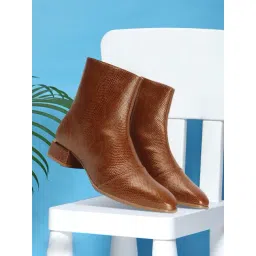 Carlton London Women's Tan Casual Booties