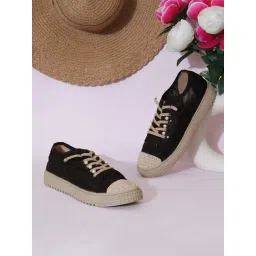 The White Pole Women's Black Casual Sneakers