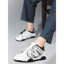 The Roadster Lifestyle Co Women Non-Marking Lace-Ups Running Shoes