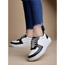 Shoetopia Women's Black Sneakers