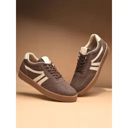 Roadster Men Suede Pointed Toe Lightweight Lace-Ups Sneakers