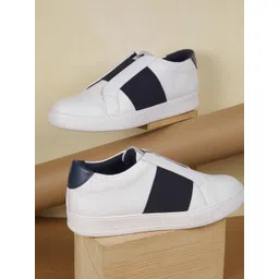 Metro Men Colourblocked Slip-On Sneakers