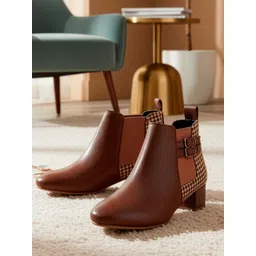 The Roadster Lifestyle Co. Women Textured Block-Heeled Chelsea Boots With Buckle Detail