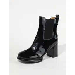 LULU & SKY Women Chelsea Boots