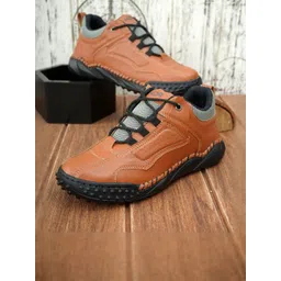 HIDA Men Lace-Up Round Toe Sneakers