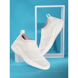 SPRENGE Men Woven Design Slip-On Sneakers