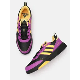 ADIDAS Men Colourblocked Smphny Tennis Shoes