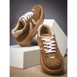 Froh Feet Women Colourblocked Casual Chunky Sneakers