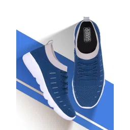 SPRENGE Men Woven Design Sneakers