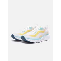 AVANT Men VaporWeave Mesh Running Shoes