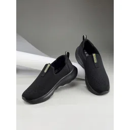 Duke Men Mesh Walking Shoes