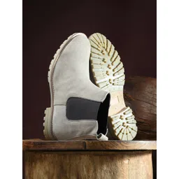 Hirels Men Solid Suede MId-Top Chelsea Boots