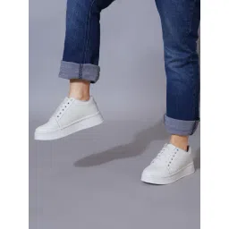 Shoetopia Women's White Casual Sneakers