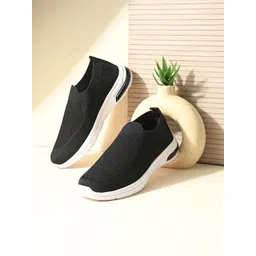 K Footlance Women Textured Sneakers