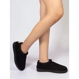 Truffle Collection Women's Black Snow Boots