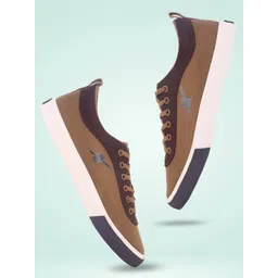 Sparx Men Contrast Sole Sneakers