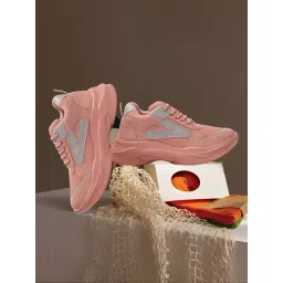 Iconics Women's Peach Running Shoes