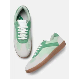 glitchez Women Colourblocked Sneakers