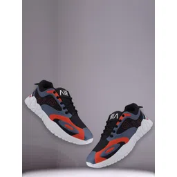 COGS Men Colourblocked Sneakers