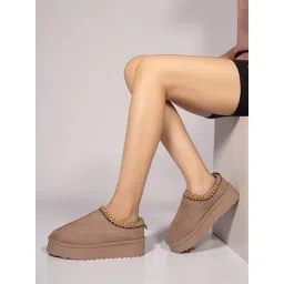 Truffle Collection Women's Khaki Snow Boots