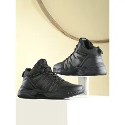 OFF LIMITS Men's Olive Running Shoes