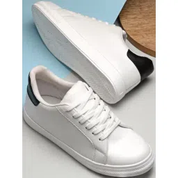 Giorgio Women's White Sneakers