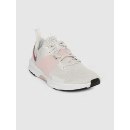 Nike Women Grey CITY TRAINER 3 Shoes