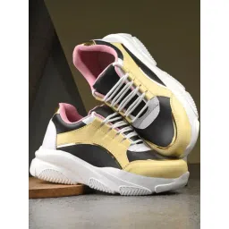 Giorgio Women's Black Running Shoes