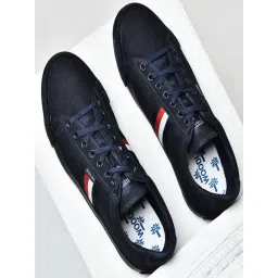 Woodland Men's Navy Casual Sneakers