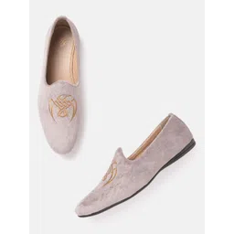 House of Pataudi Men Mauve & Beige Embroidered Handcrafted Slip-Ons