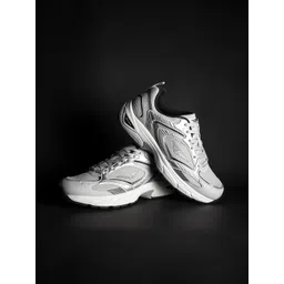 Red Tape Men Textured Lace-Ups Sneakers