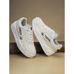 Red Tape Down Town Dapper Men Colourblocked Lace Ups Sneakers