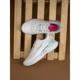 Red Tape Women Walking Sports Shoes