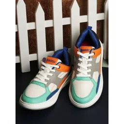 The Roadster Lifestyle Co Men Lightweight Casual Sneakers