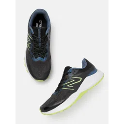 New Balance Men DynaSoft Running Shoes